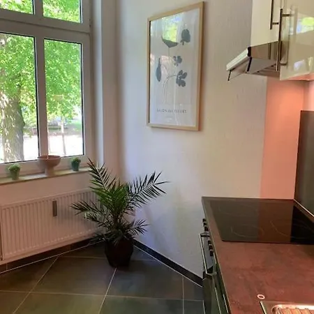 Lägenhet Parkblick - Balkon 77m2 *